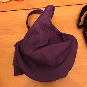 olga bra 38DDD purple only wore one time
